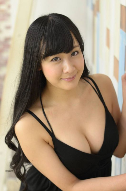 日本写真偶像松元千明性感写真图片