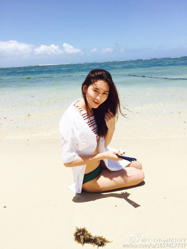 极品女神王圣小泰山私拍图片合辑