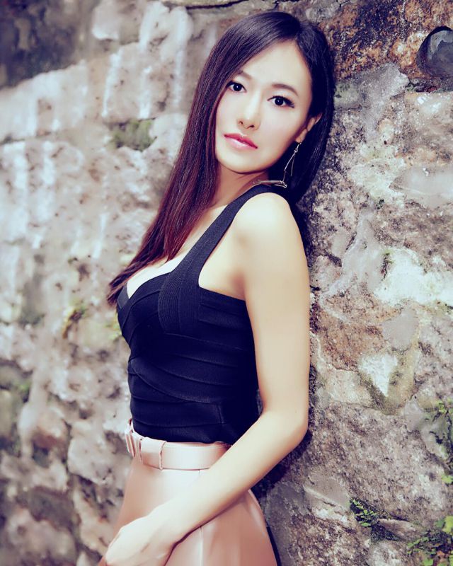 高傲冷艳美女Anna Xiao私拍美照图片