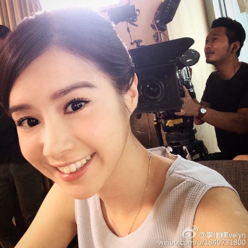 台湾美女李佳颖微博私拍养眼图片