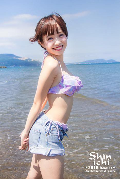 日本美少女手Vせいあ海边比基尼写真