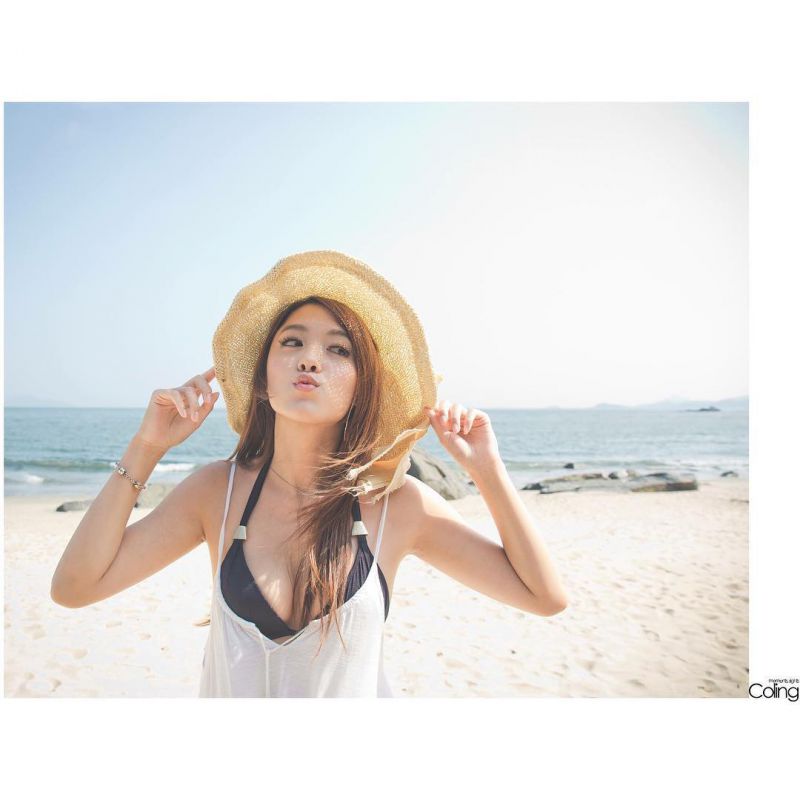 中俄混血美女林千又Demi比基尼写真图片