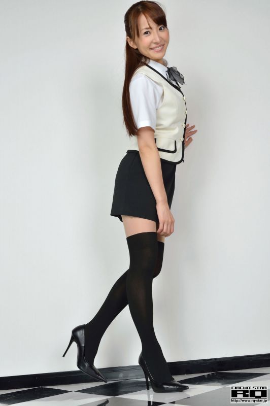 日本写真模特删玲菜制服摄影图片