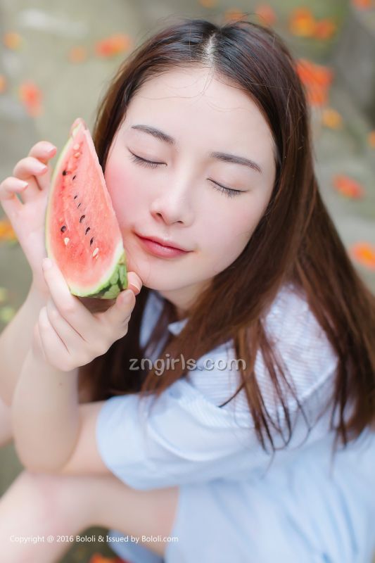 小清新美女Kimoe沈欣雨清纯唯美写真