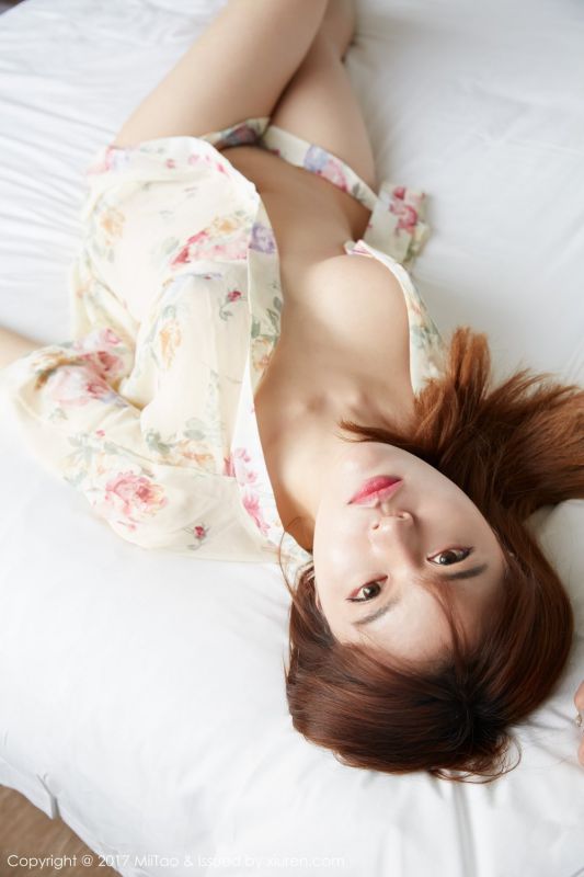 新人平面模特Gina私房性感写真大全