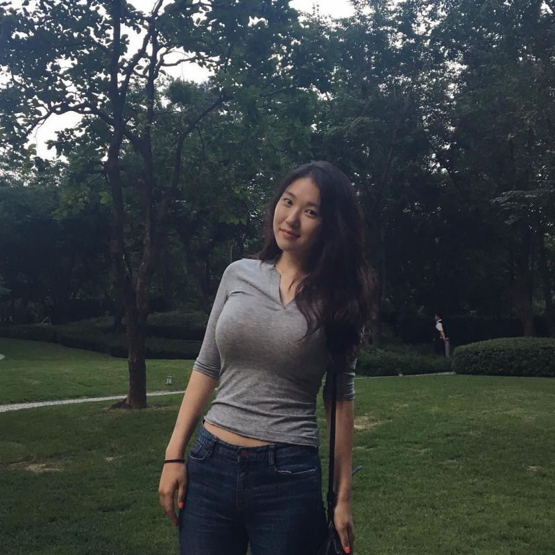 天然美女素人Seulmin私拍图片合辑