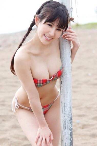 日本清纯美少女水gまい自拍写真图片