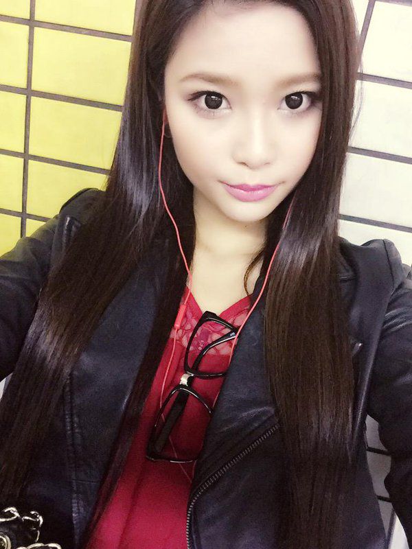 冷艳御姐美女椿原爱个人写真图片