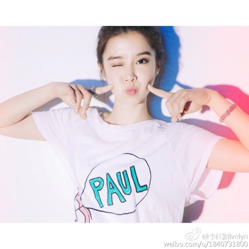 台湾美女李佳颖微博私拍养眼图片