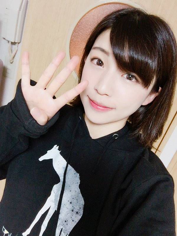 日本模特儿佐野マリア自拍写真图片