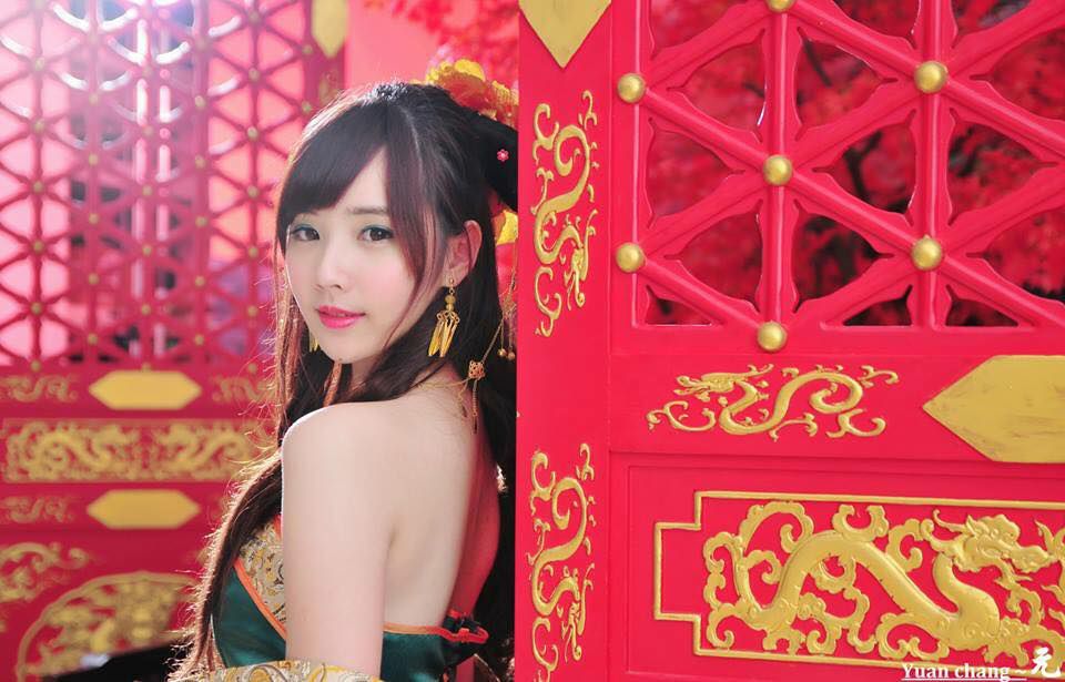 甜美可爱女生小苹果(郑裕蓁)自拍图片合辑