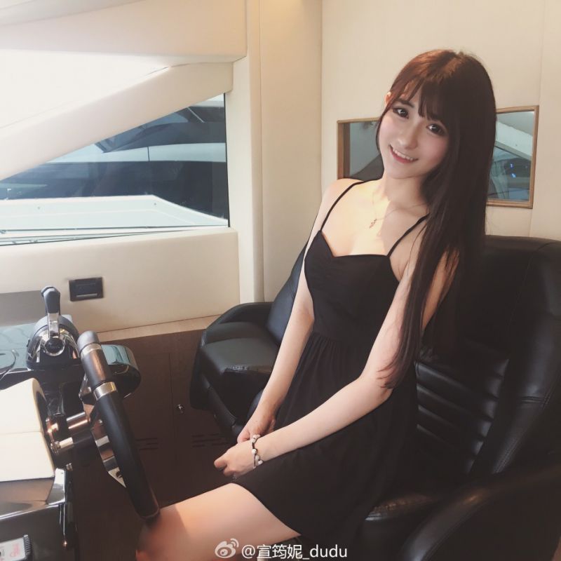 小清新模特宣筠妮dudu自拍图片