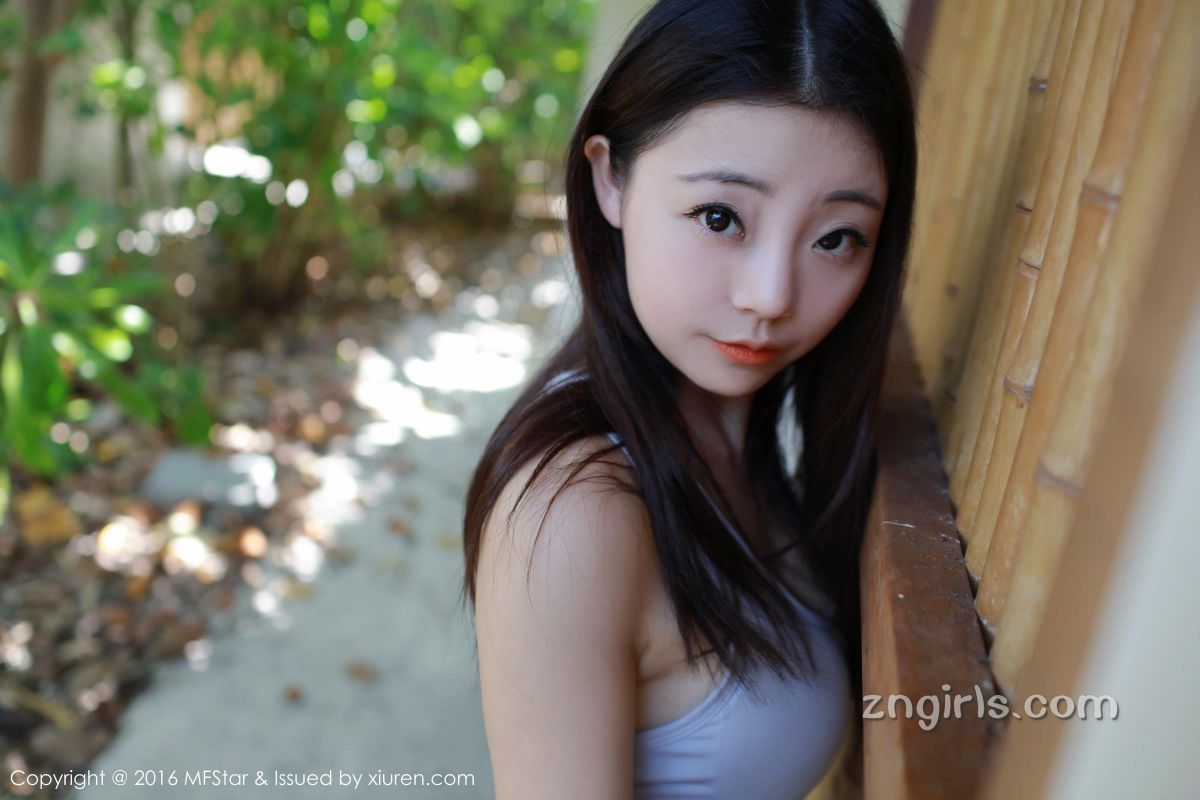 模范学院平面模特儿佘贝拉bella性感写真图片