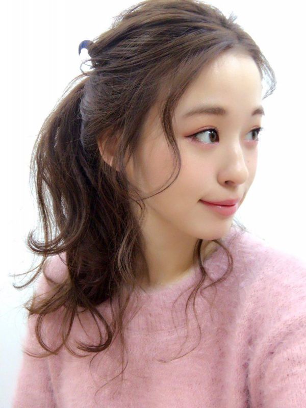 日本美女歌手矢野杏奈私拍照图片