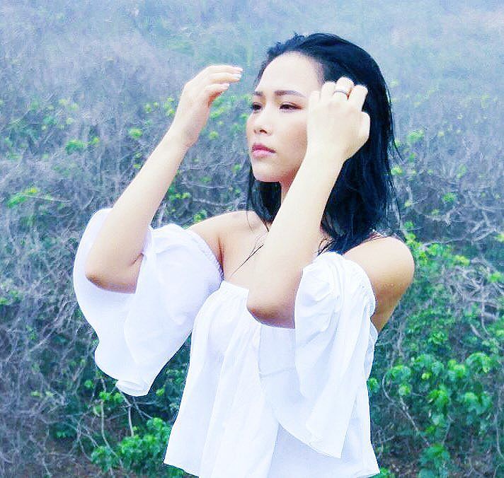 美女模特图片蔚雨芯养眼美图大全