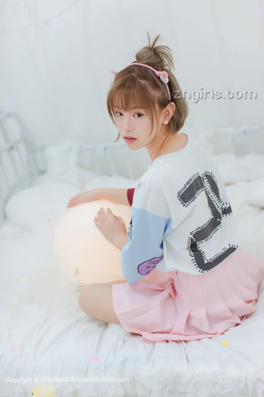 SS Idol Zero90后美少女杂志摄影图片