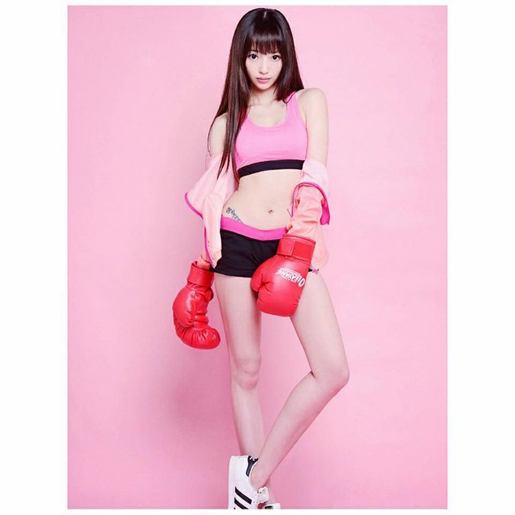 治愈系美女Mita Liang养眼美照合辑