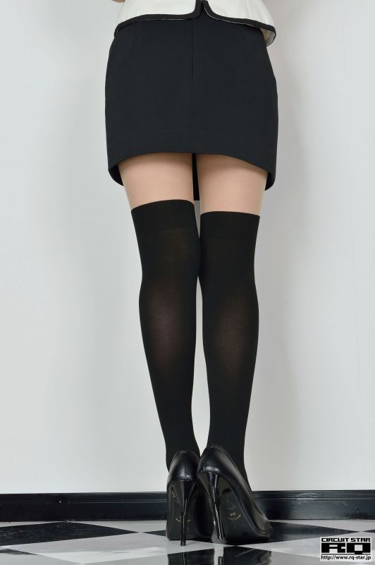 日本写真模特删玲菜制服摄影图片