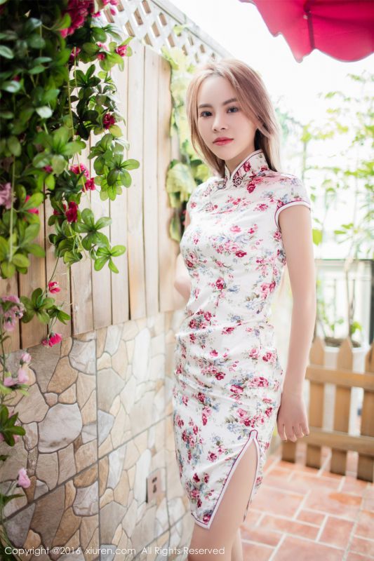 妩媚撩人美女虞姬儿G诱惑写真图片