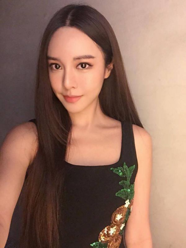 马来西亚美女李元玲Cathryn自拍写真图片