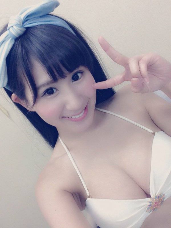 日本清纯美少女水gまい自拍写真图片