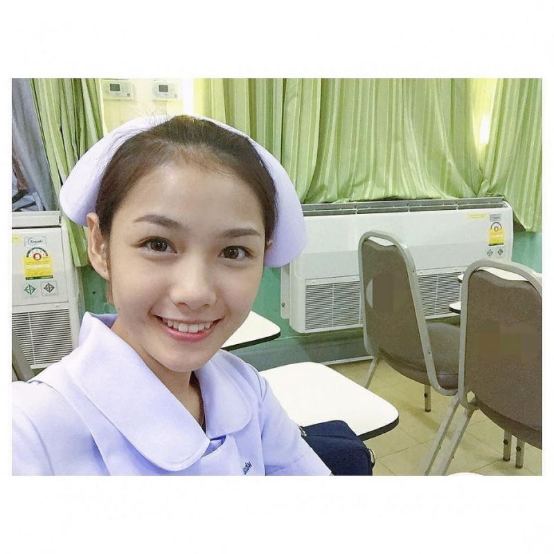 泰国美女护士Namkhing Kanyapak私拍图片