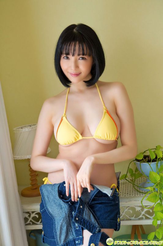 日本写真模特森下悠里私房性感内衣秀
