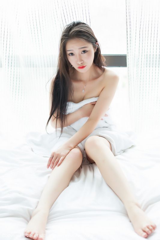 90后平面模特张私房照图片