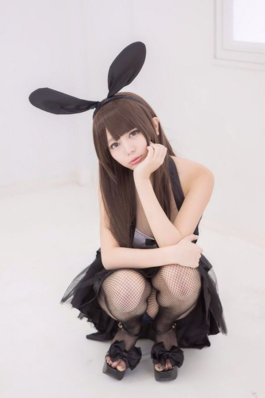 日本美女模特早みる私拍美图欣赏