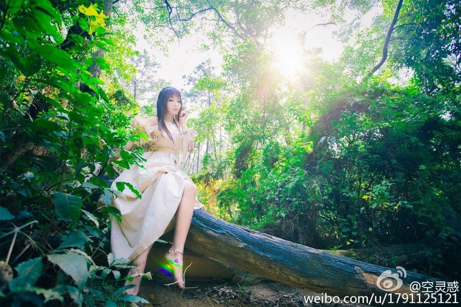 日系美少女空灵惑微博Coser写真