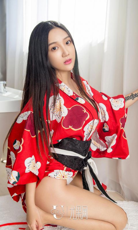 极品美女模特唐璐性感私房照图片
