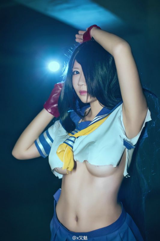 短发女模特x叉魅性感Cos写真图片