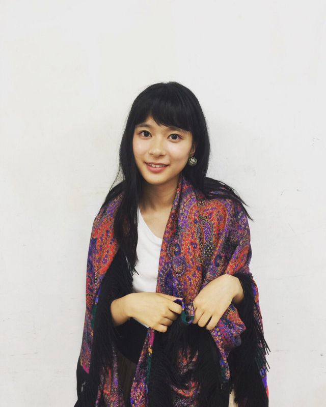 日本女演员芳根京子私拍图片大全