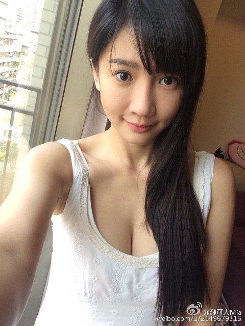 台湾女模特魏可人(魏靖轩)微博私拍图片