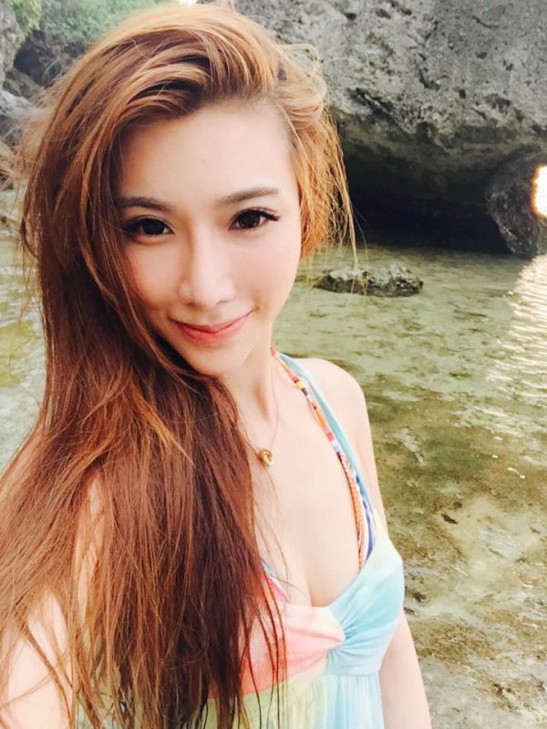 台湾网络美女张筱于自拍图片合辑
