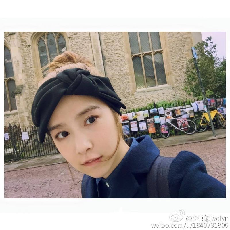 台湾美女李佳颖微博私拍养眼图片