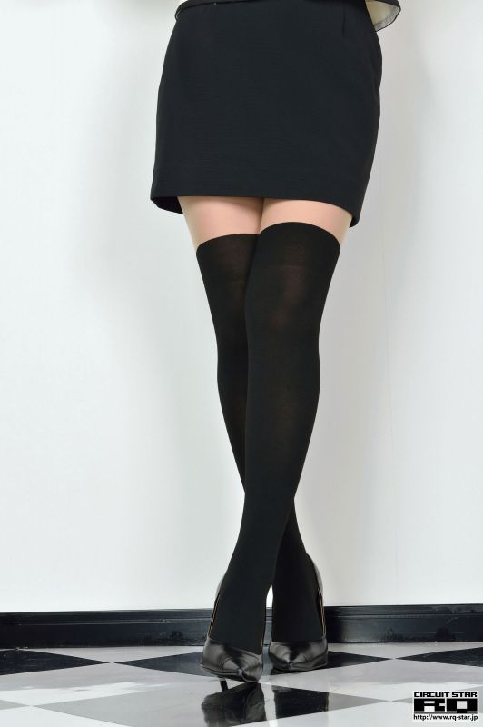 日本写真模特删玲菜制服摄影图片