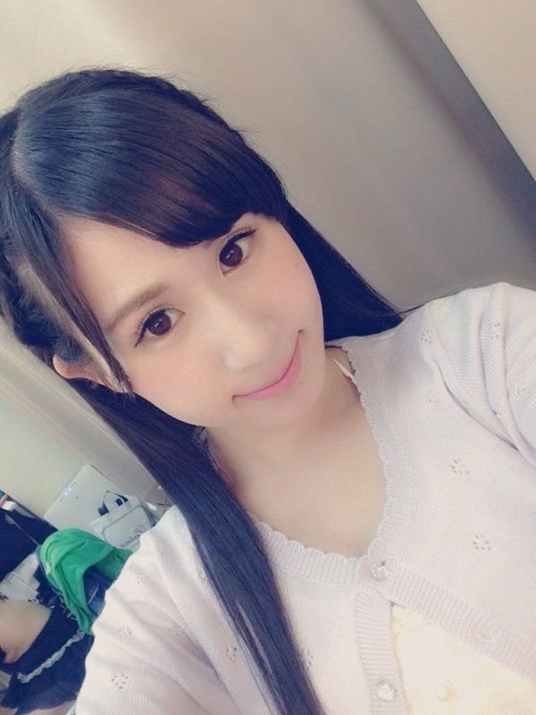 日本清纯美少女水gまい自拍写真图片