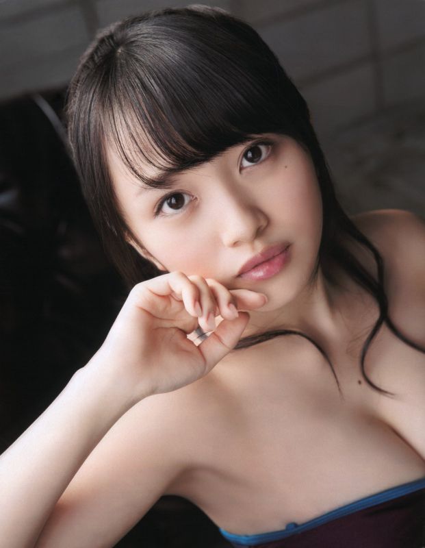 日本AKB48美少女向井地美音私拍图片欣赏