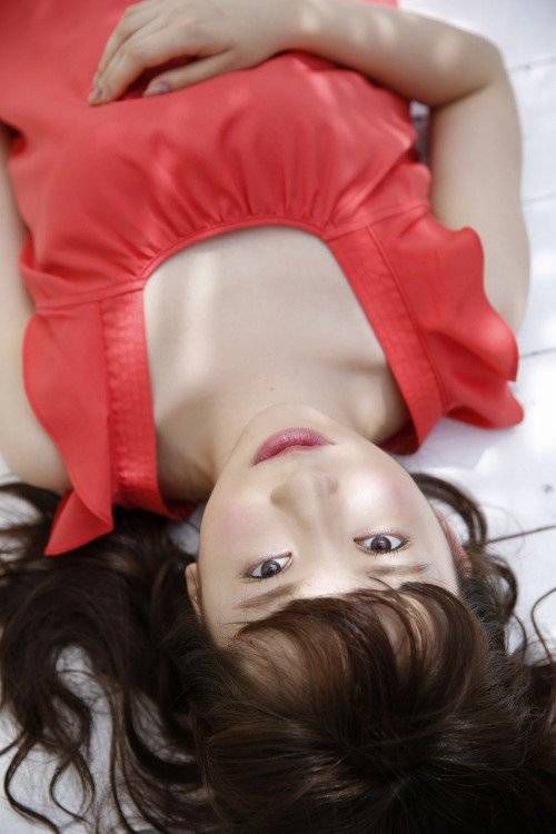 日本美少女佐藤诗织小清新写真图片