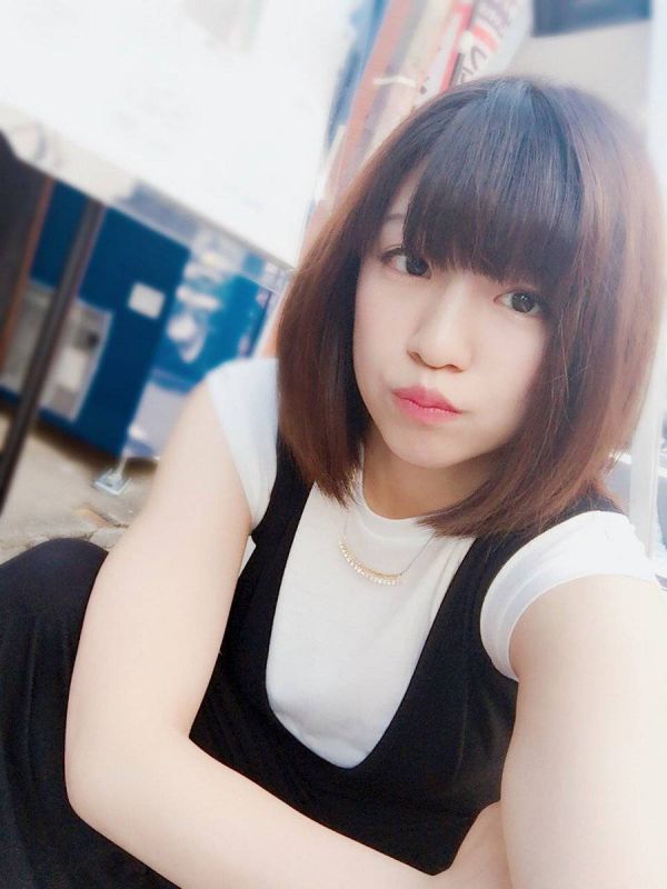 日本模特儿佐野マリア自拍写真图片