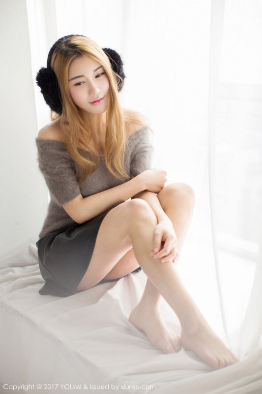 性感美娇娘宋梓诺Bee诱惑私房照