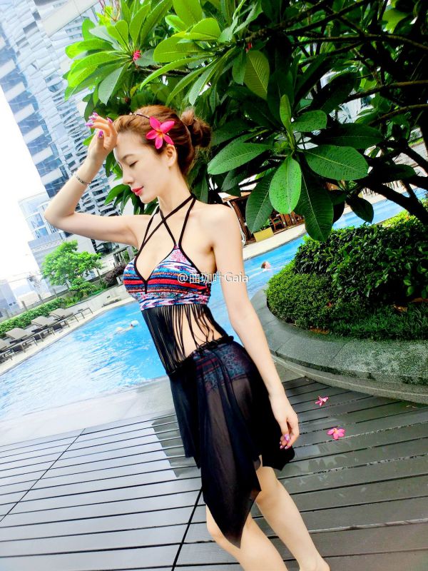 网络美女曲珈叶Gaia自拍图片合辑