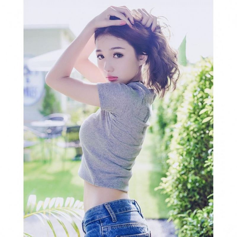 泰国美女护士Namkhing Kanyapak私拍写真图片