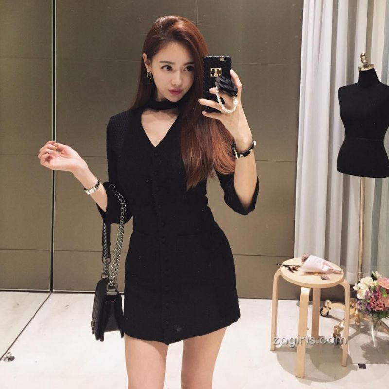 韩国美女模特Hyemi自拍写真图片