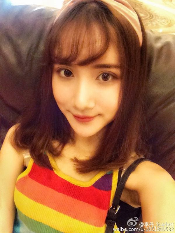 90后美女李丹Scarlett私拍图片合辑