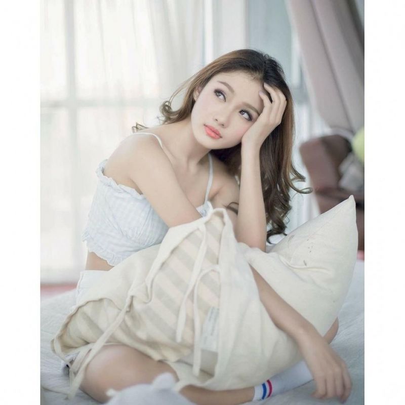泰国美女护士Namkhing Kanyapak私拍写真图片