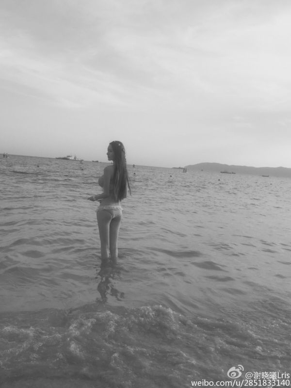 美胸模特谢晓曦Lris私房唯美写真图片