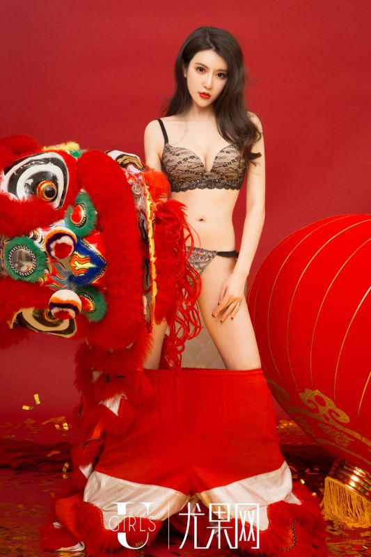 90后模特宁然&Mikka&施诗新年性感特辑