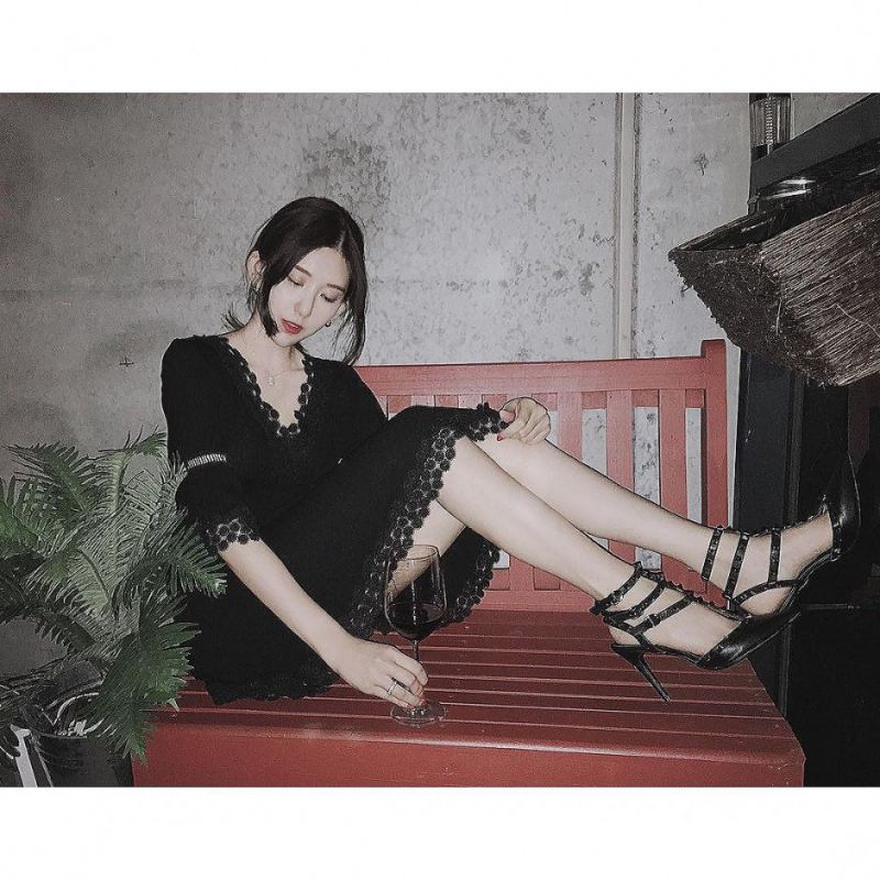 空灵美女粘婉柔唯美外拍图片